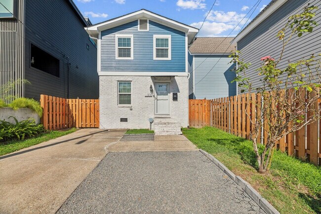 111 Hanover St unit ID1359009P, Charleston, SC 29403 - photo 4