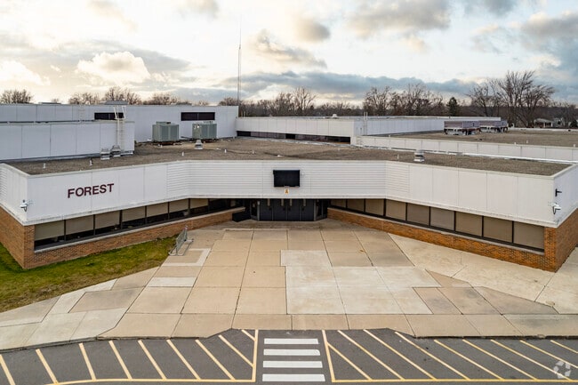 Entrance to Forest Elementary School.