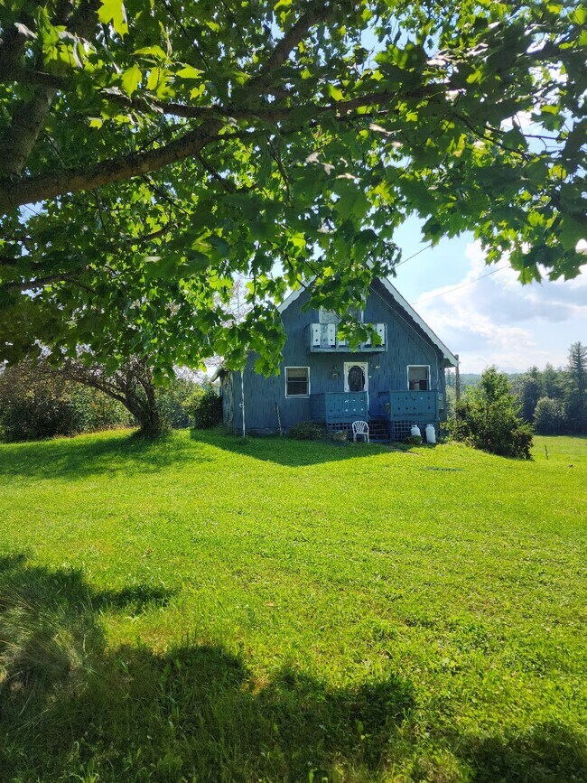 826 Holt Rd, Plainfield, VT 05667