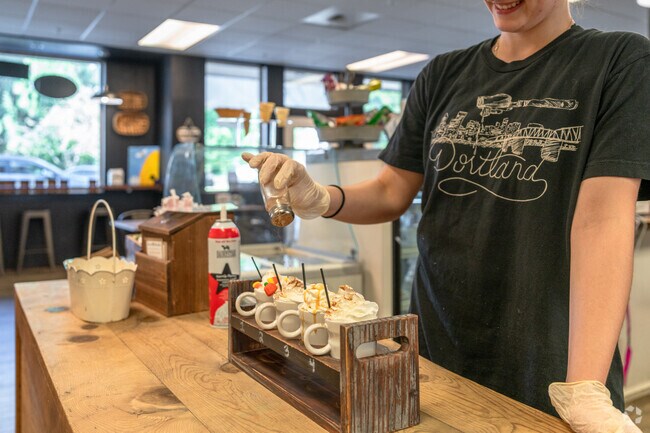 Grab a delicious espresso flight at Lyla's Café near Canyon Creek.