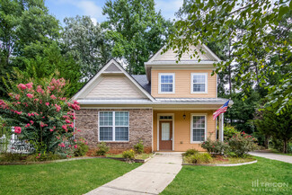 104 Holcomb Manor Ct, Ball Ground, GA 30107