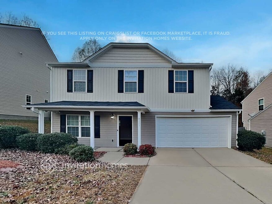 9331 Bradstreet Commons Way, Charlotte, NC 28215 - photo 1