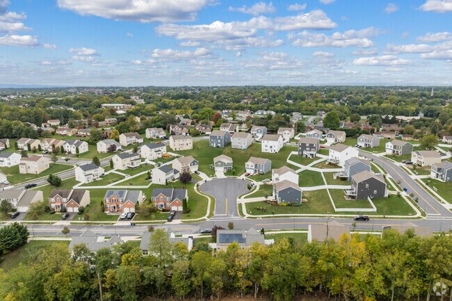 You'll find various lot sizes in Northeast Hagerstown.