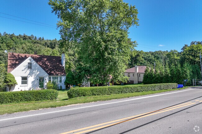 Some houses in Middlesex Township have lots of green space to separate them.