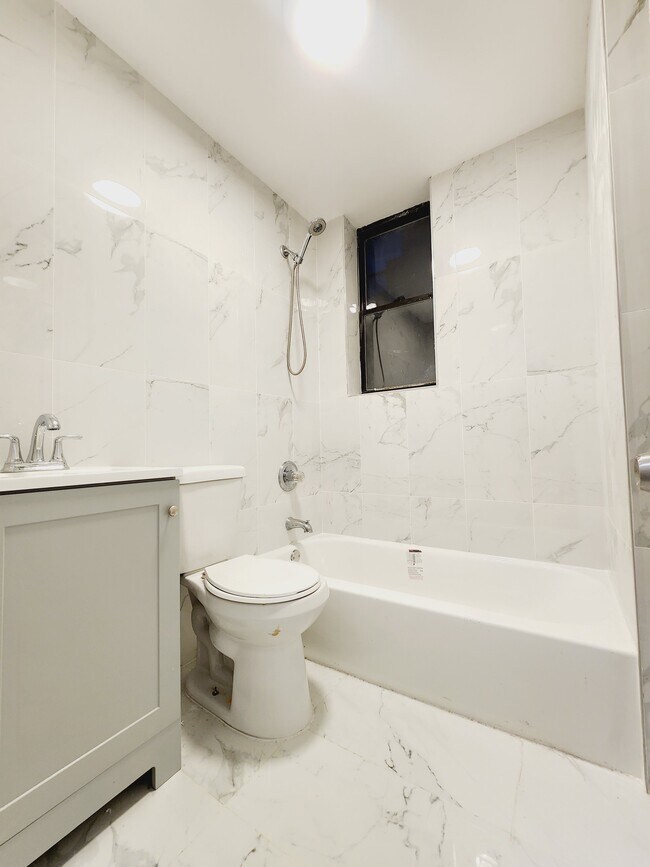 12 Bergen Ave unit 36, Jersey City, NJ 07305 - photo 6