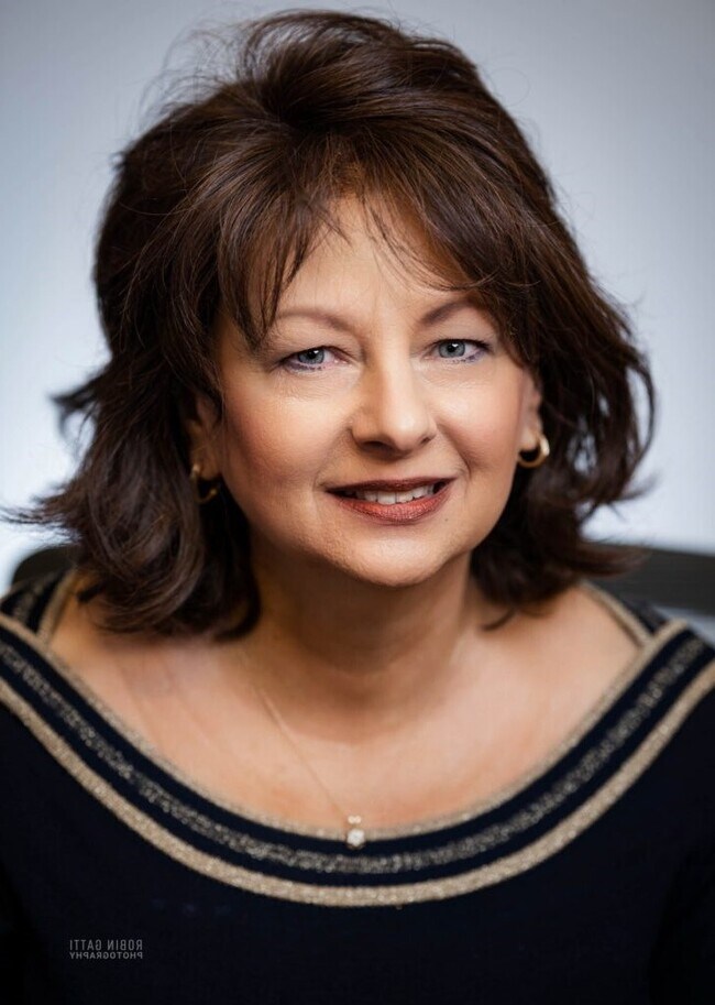 Linda Fuller