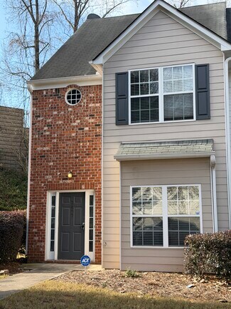 2807 Snapfinger Manor, Decatur, GA 30035