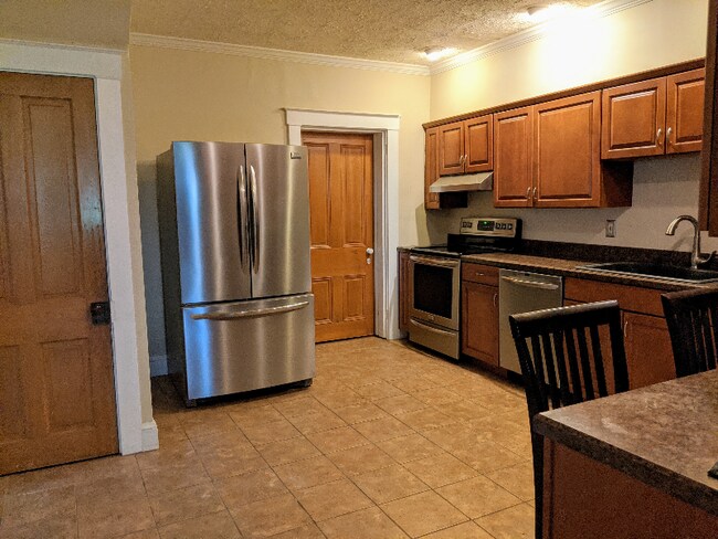 134 N George St unit 134 North George, Millersville, PA 17551 - photo 2