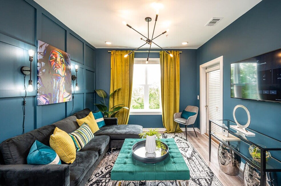 525 Parkway Dr NE unit ID1299360P, Atlanta, GA 30308 - photo 1