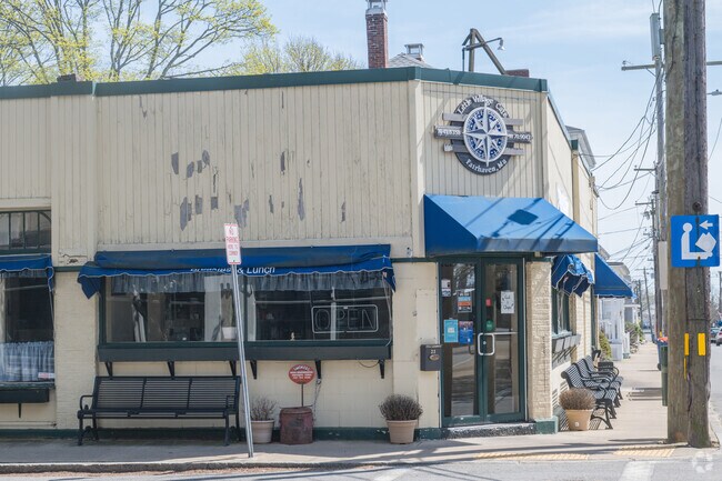 Little Village Cafe offers residents of East Fairhaven a delightful breakfast of lunch.