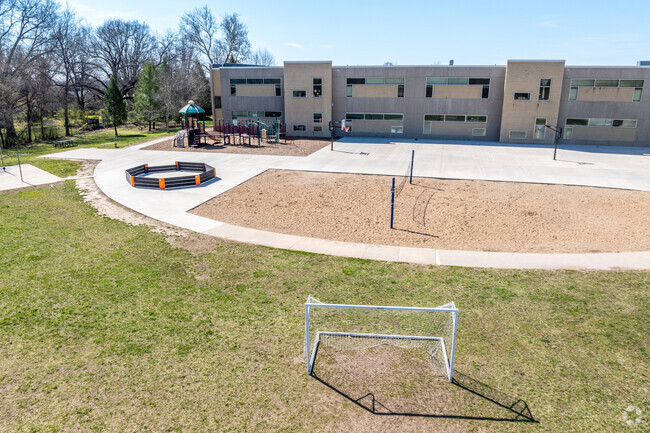 Hillside Elementary School has ample outdoor space for PE classes and outdoor learning.