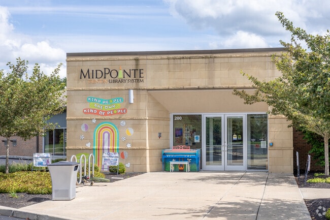MidPointe Library Trenton features dedicated spaces for kids, teens and adults.