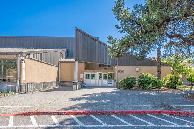 Indian Hills Elementary School serves students in Aloha, Oregon.