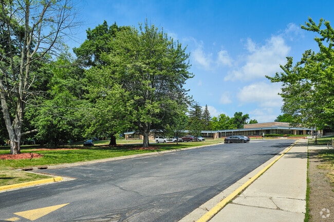 Abbot Elementary's main lot is a U-shape for easy student pick-up.