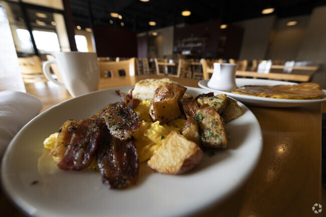 Ginger Sue's in Lee's Summit offers delicious breakfast and lunch options.