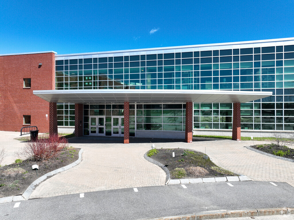 Greely Middle School serves Cumberland, Maine.
