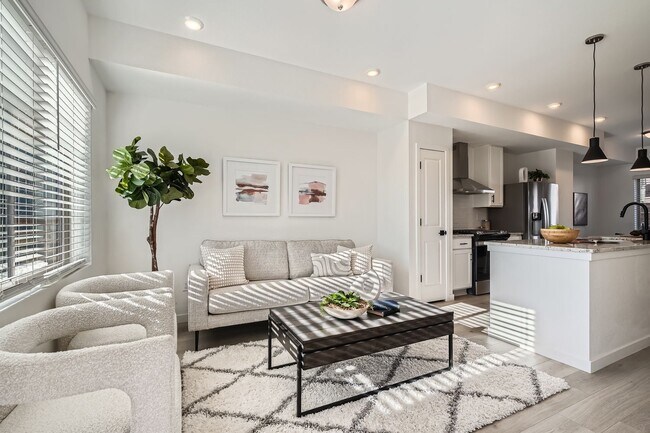 15323 W 69th Ave, Arvada, CO 80007 - photo 5