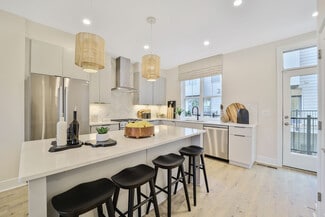 1101 Fortune Terrace Unit 36478244, Potomac, MD 20854