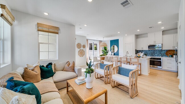 8497 Gabrielino Ct, Rancho Cucamonga, CA 91730 - photo 7