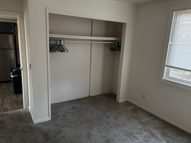 36564 Bismark Rd unit 2, New Boston, MI 48164 - photo 3