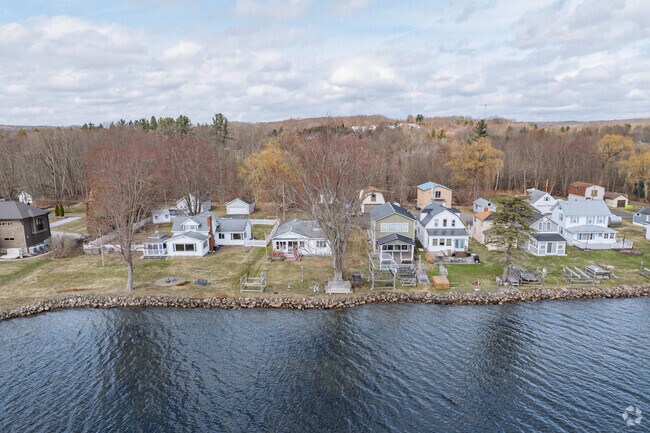 With close proximity to Chautauqua Lake, many local residences are found lakeside, offering amazing waterfront views.