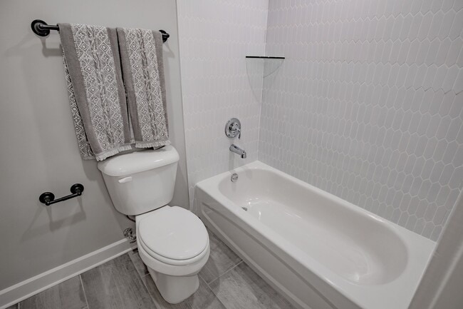 3352 Blooming Grove Road St unit 36900331, Olive Branch, MS 38654 - photo 5