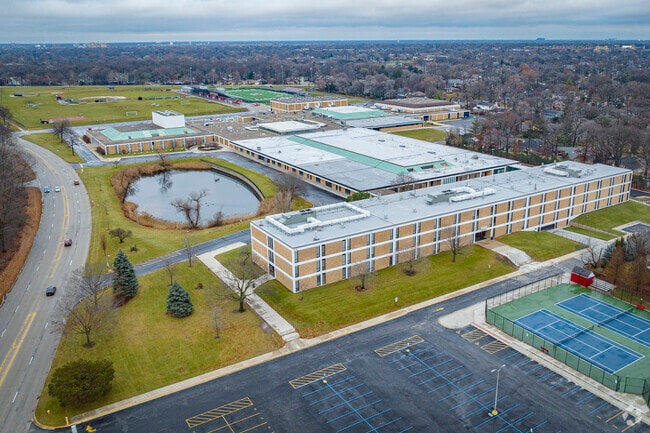 Maine South High School
