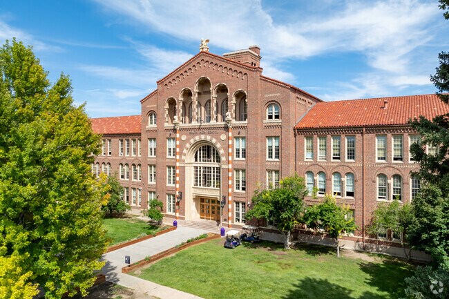 Denver South High School is in the Top 40 best public schools in the state.