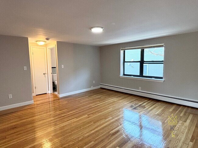 48A Harvard Ave unit 4, Brookline, MA 02446 - photo 3