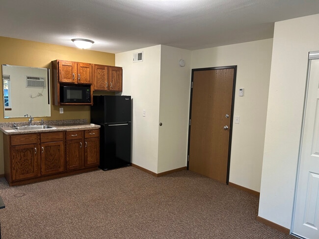 516 6th St S unit 1, Saint Cloud, MN 56301 - photo 3