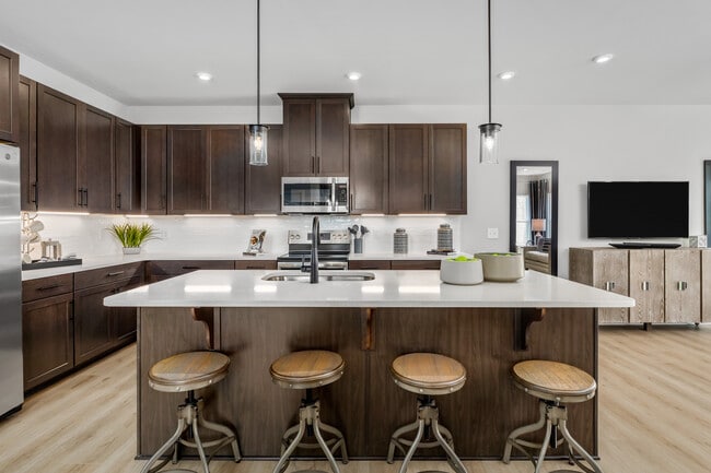 2502 Baydon Ln, Downingtown, PA 19335 - photo 3