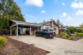134 Kittoe Dr, Mountain View, CA 94043