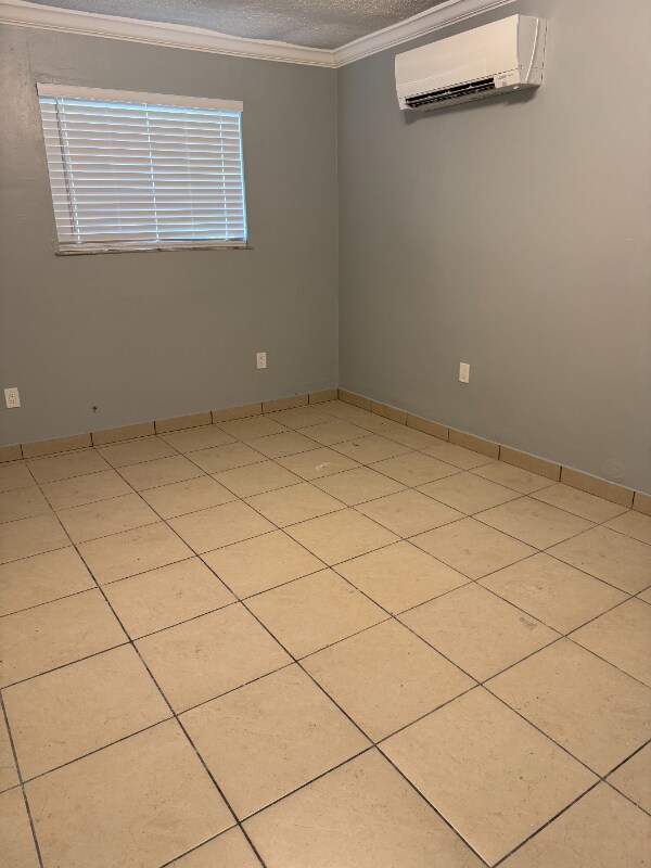 3045 SW 1st St unit 4, Miami, FL 33135 - photo 7