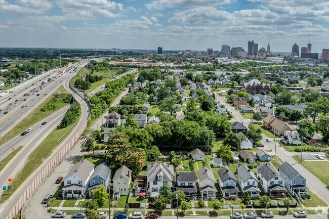 Milo-Grogan is primarily residential but is located incredibly close to shopping and dining.