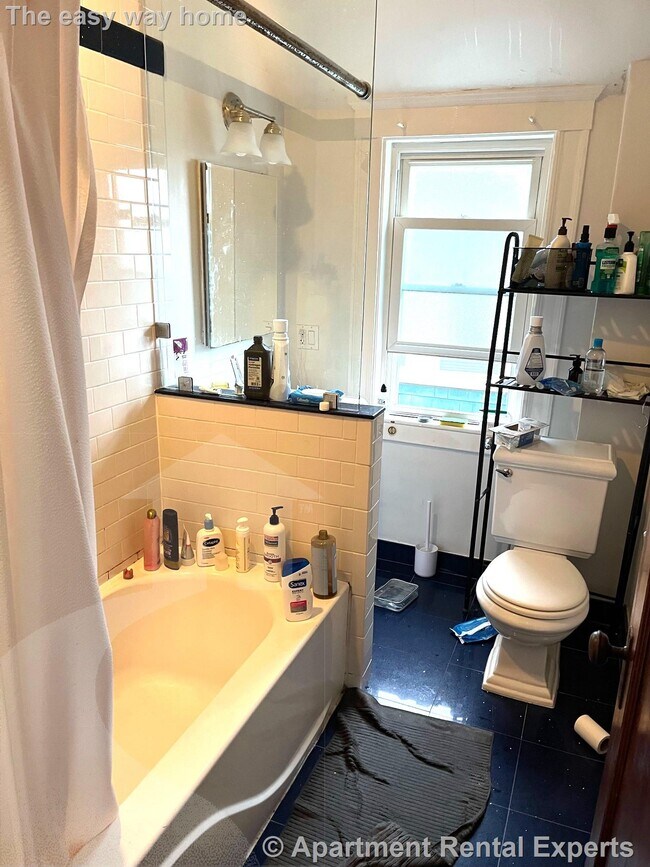 16 Chetwynd Rd, Somerville, MA 02144 - photo 3