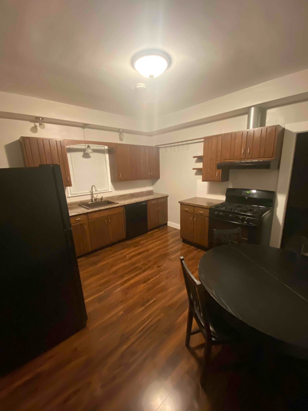 117 Prospect St Unit 1, Waltham, MA 02453