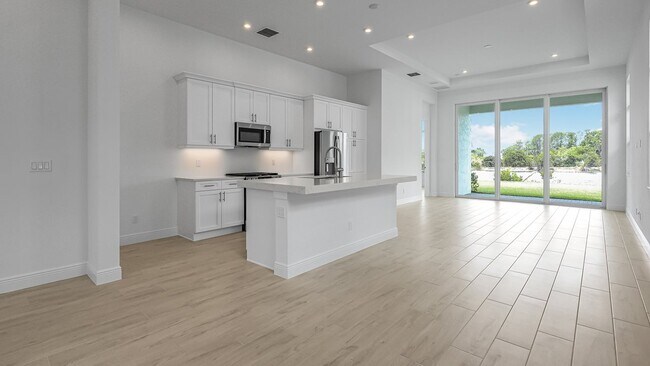 213 SE Via Sangro, Port St. Lucie, FL 34952 - photo 4