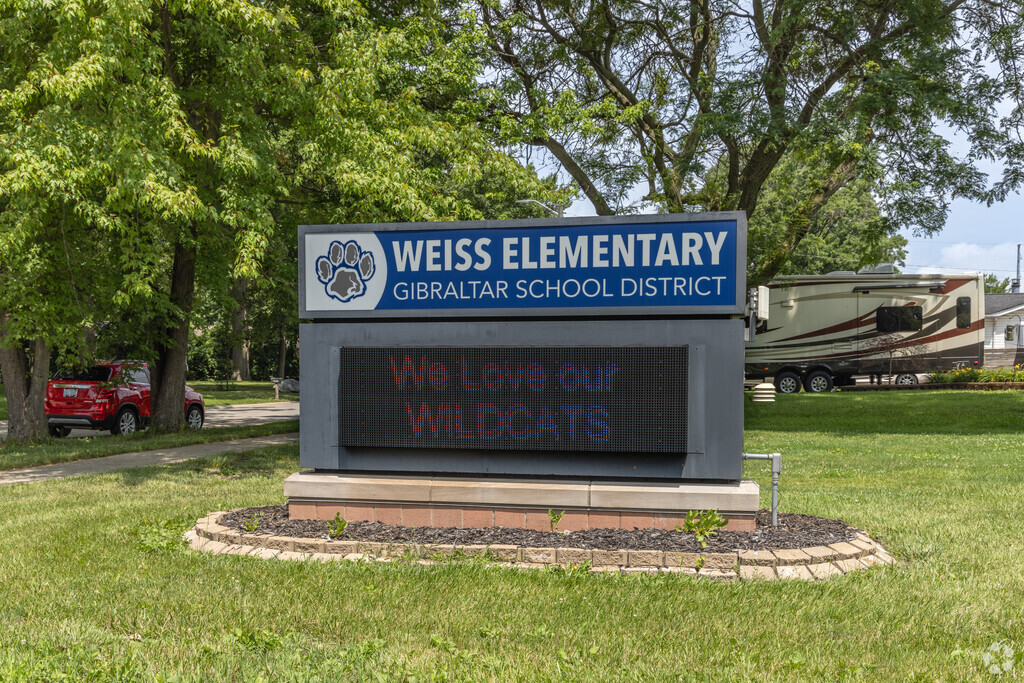Frank E. Weiss Elementary School signage in the city of Trenton.