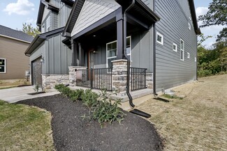 6812 Cork Dr, West Chester Township, OH 45069