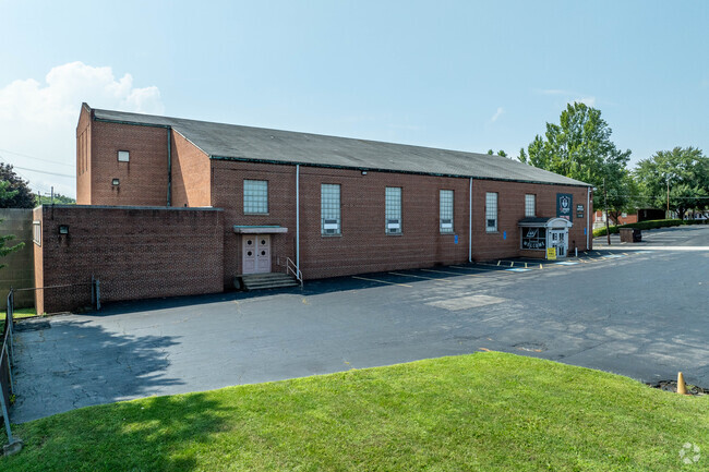 Students Excel at Niles Preparatory Academy in Niles, Ohio.