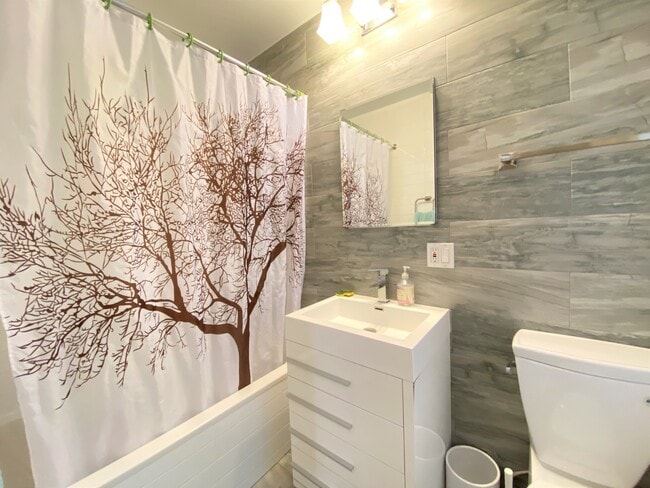 62 W 106th St, New York, NY 10025 - photo 5