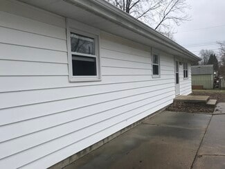 1026 N Jefferson St, Lincoln, IL 62656