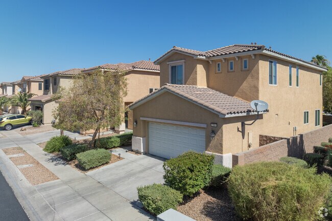 In Midway, most homes have two-car garages.
