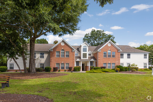 Condos and townhouses in Murrells Inlet offer amenities for residents.