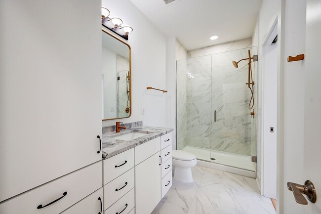 506 Riverfront Ln, Columbus, OH 43201 - photo 6