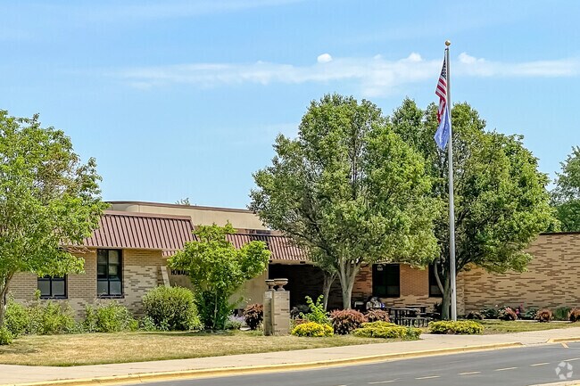 Monroe Middle School holds an A rating.