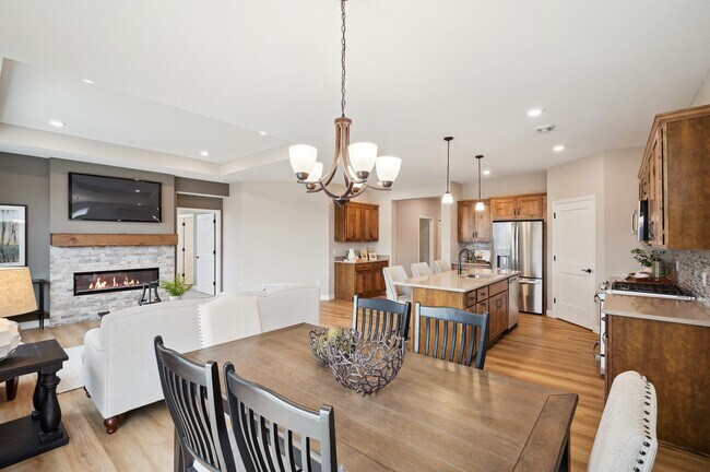 19972 Hunter's Ridge unit 37215748, Rogers, MN 55374 - photo 6