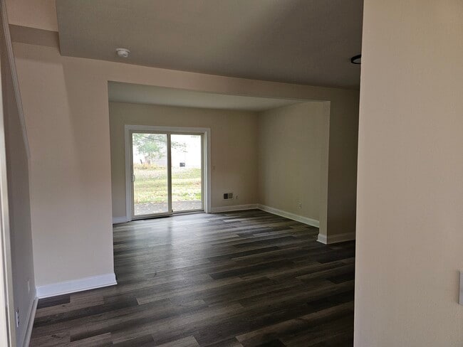 17 Troy Ln, Highland, NY 12528 - photo 3