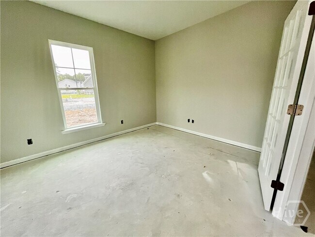 138 Glendale Cir, Richmond Hill, GA 31324 - photo 6