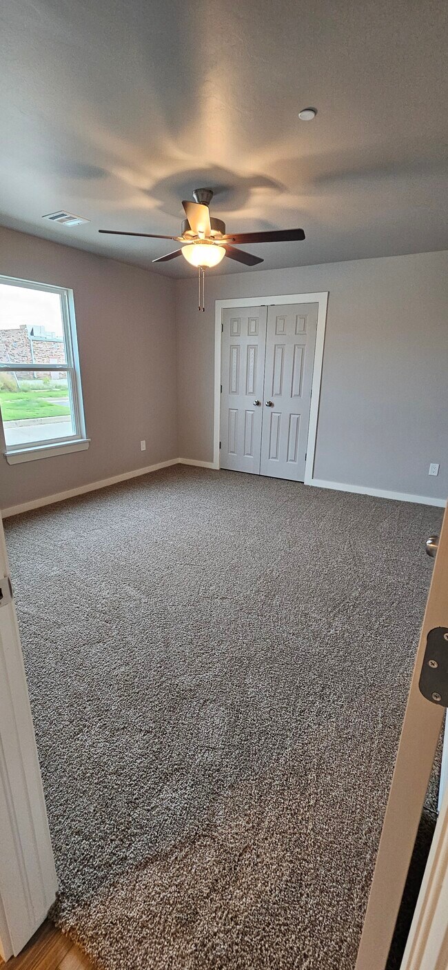 2361 N Thompkins Ave unit 502, Bethany, OK 73008 - photo 6